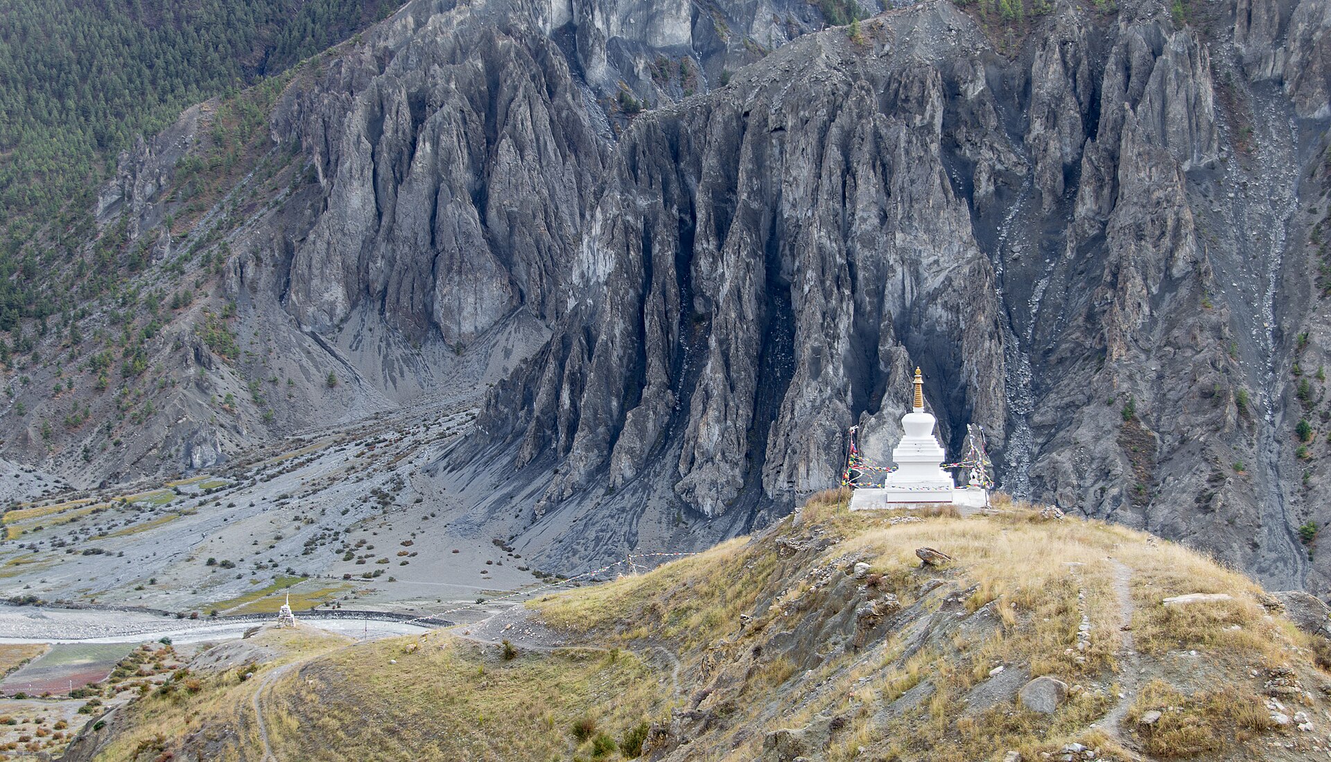 Short Annapurna Base Camp — photo 3